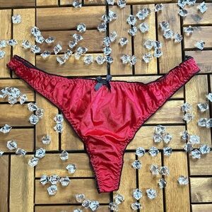 Red Scrunch Nylon Thong